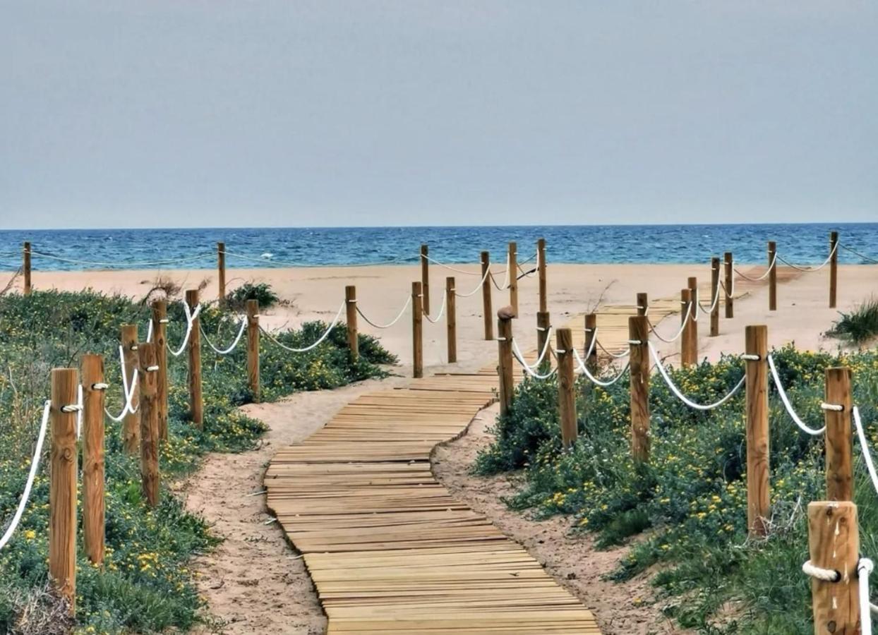 Apartment 10 Meters From The Beach Puerto de Sagunto Exterior foto